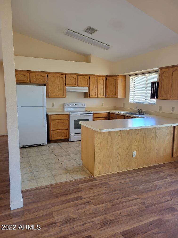 3821 East Keeling Road Hereford, AZ 85615 - Photo 10 of 24 KITCHEN