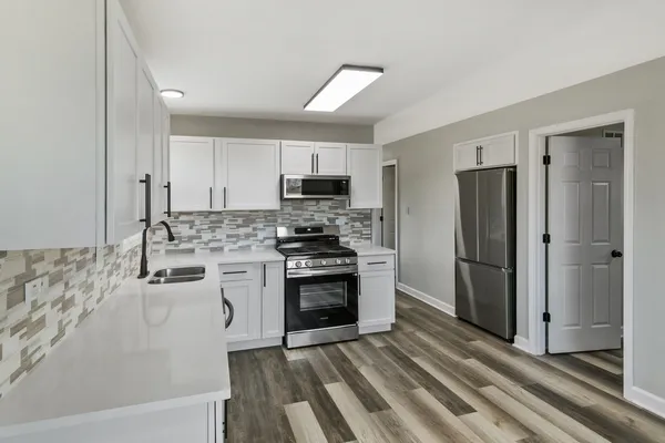 $429,700 | 17363 Oleander Avenue, Tinley Park, IL 60477
