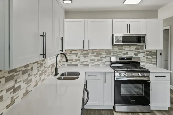 $429,700 | 17363 Oleander Avenue, Tinley Park, IL 60477