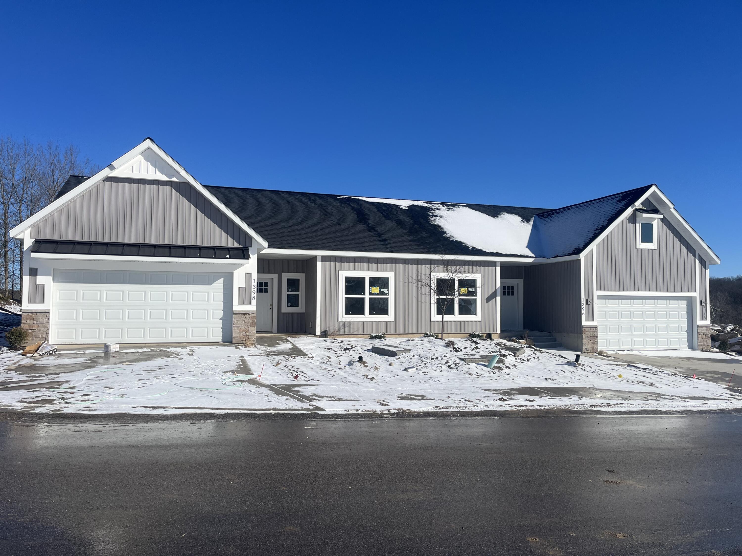 1396 Ctr Hl Road, Unit 52 Lowell, MI 49331 - Photo 1 of 32 IMG_4877