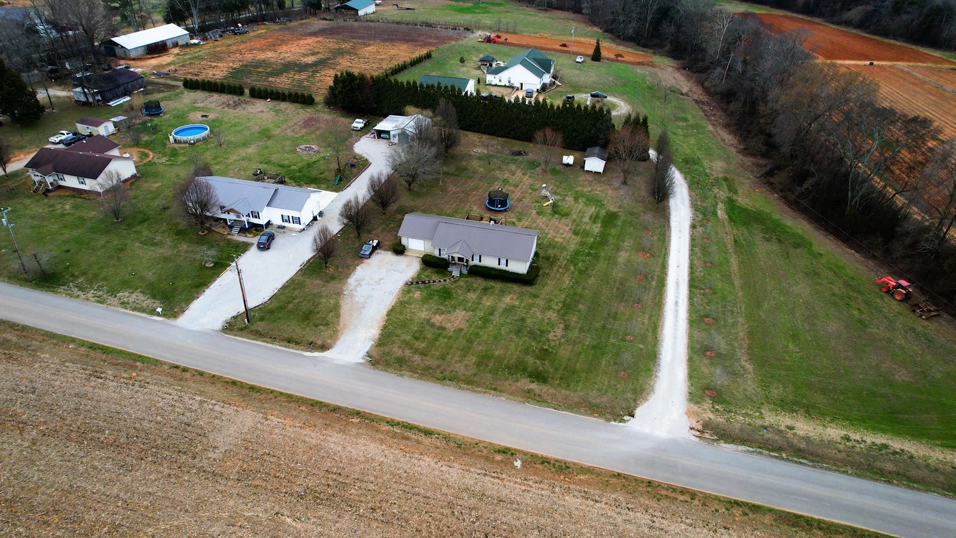 1909 Walnut Grove Road Belvidere, TN 37306 - Photo 33 of 36 Gallery Image 33