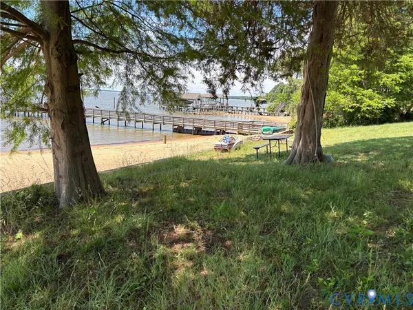 $700,000 | 2515 Manion Drive, Williamsburg, VA 23185