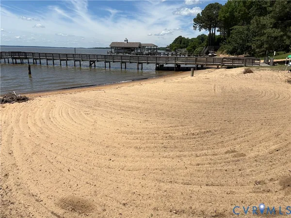 $700,000 | 2515 Manion Drive, Williamsburg, VA 23185