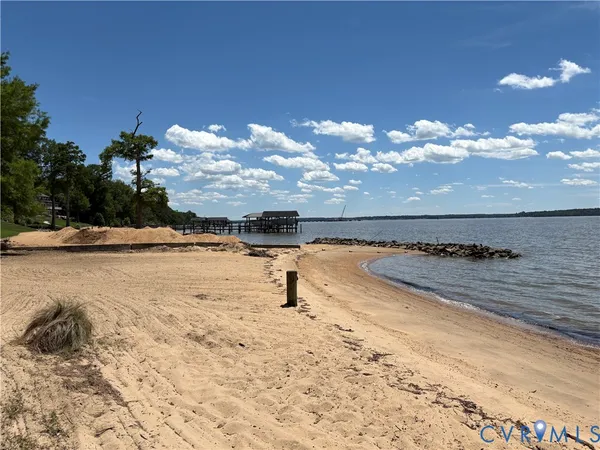 $700,000 | 2515 Manion Drive, Williamsburg, VA 23185