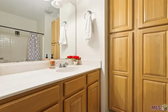 $1,700 | 4000 Lake Beau Pre Boulevard, Unit 67, Baton Rouge, LA 70820