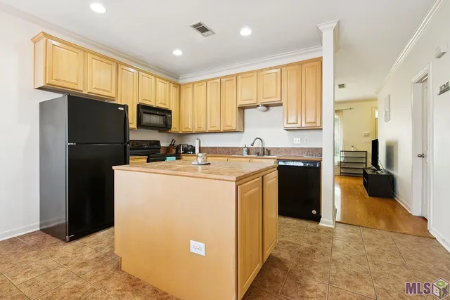 $1,700 | 4000 Lake Beau Pre Boulevard, Unit 67, Baton Rouge, LA 70820