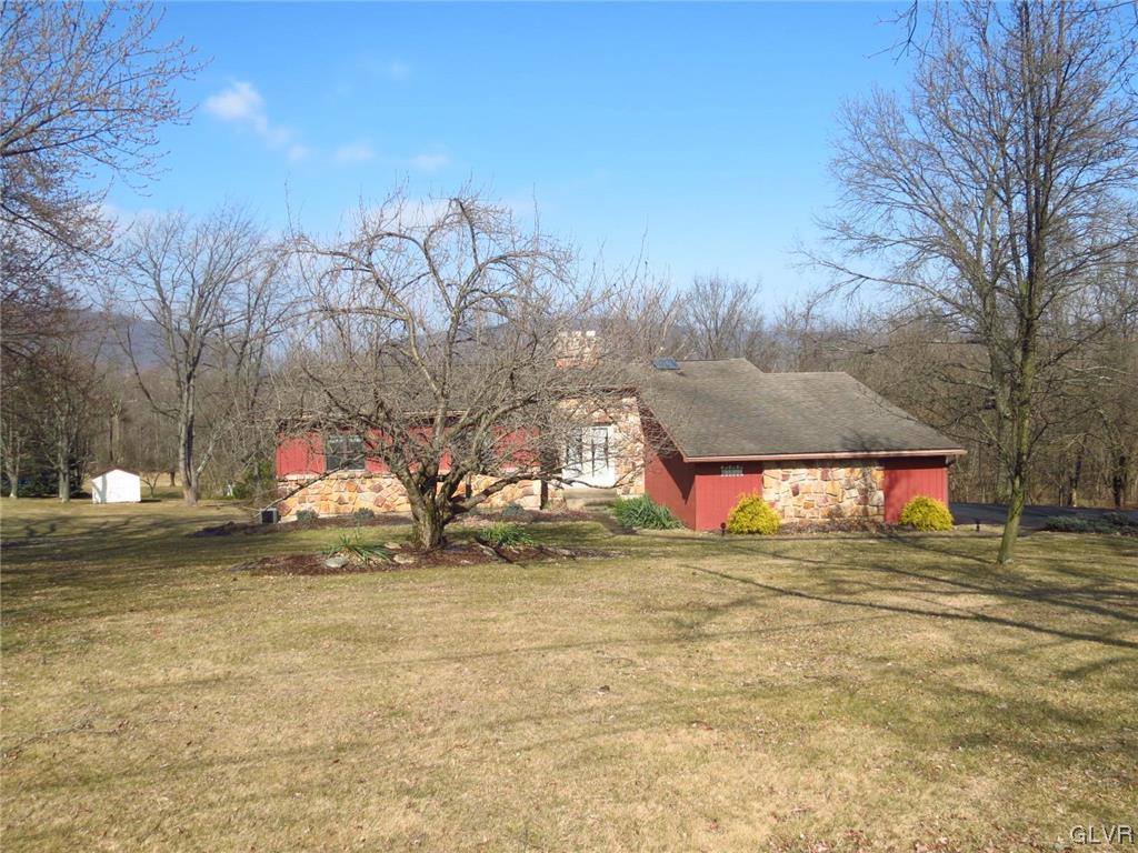 2617 Scout House Road Slatington, PA 18080 - Photo 4 of 30 Gallery Image 4