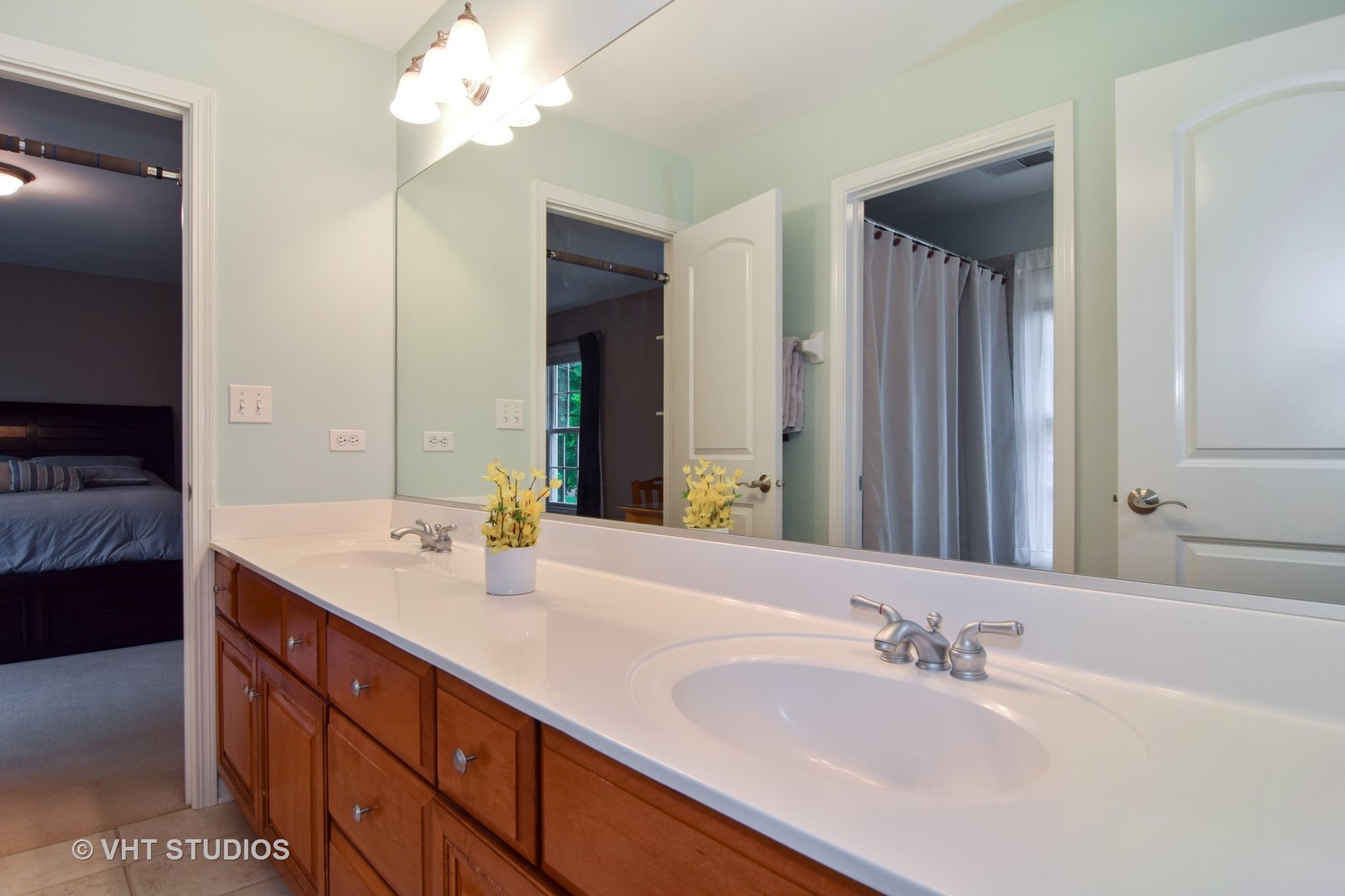 612 Pershing Avenue Wheaton, IL 60189 - Photo 18 of 27