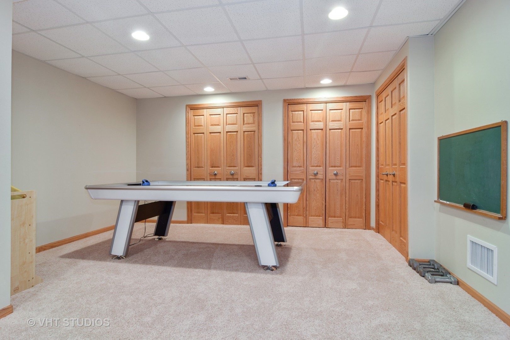 612 Pershing Avenue Wheaton, IL 60189 - Photo 21 of 27