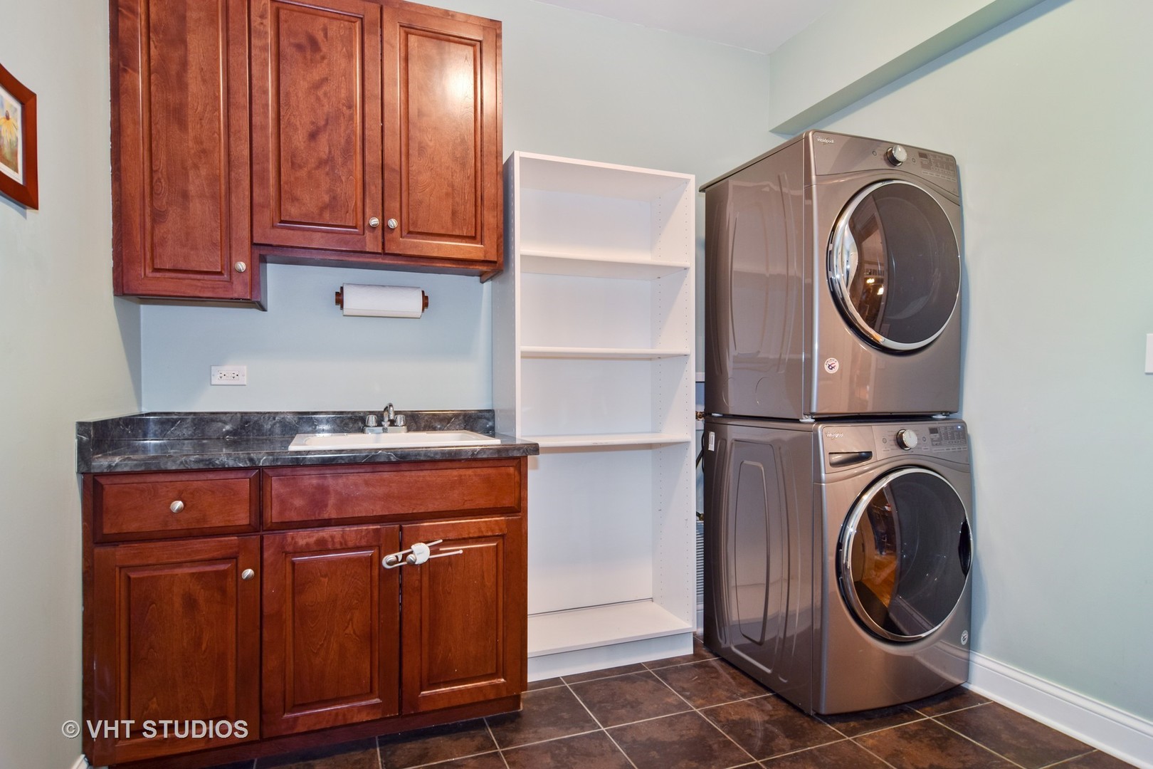 612 Pershing Avenue Wheaton, IL 60189 - Photo 22 of 27