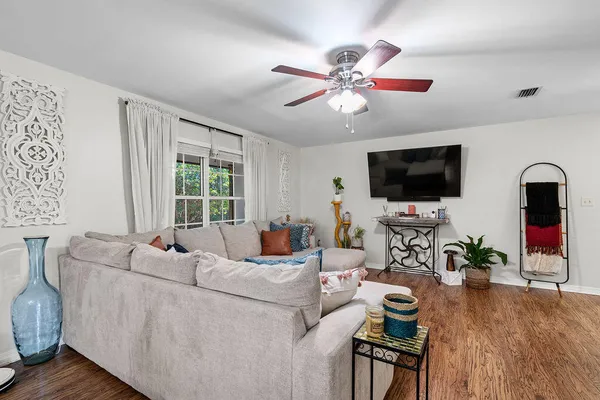 $3,100 | 62 Legion Park Loop, Miramar Beach, FL 32550