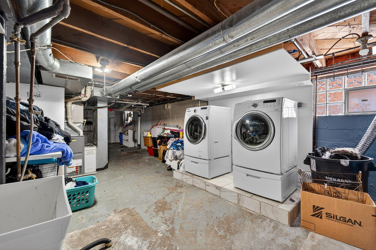 1006 83rd Street Kenosha, WI 53143 - Photo 22 of 27 DSC00700