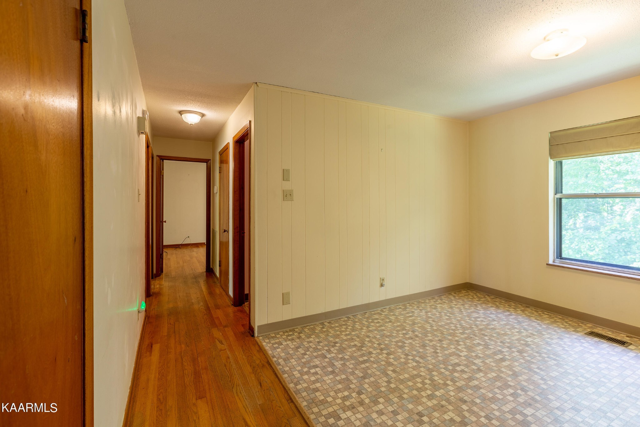 3801 Sullivan Road Knoxville, TN 37921 - Photo 13 of 33