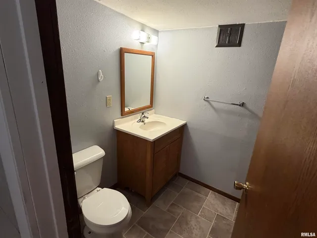 $68,000 | 1205 East Converse Street, Springfield, IL 62702