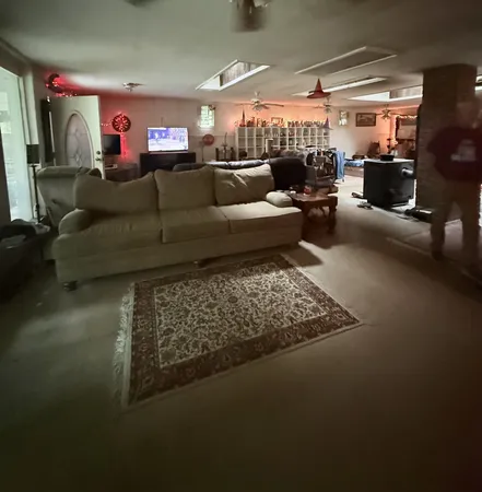 $890,000 | 199 R B K Lane, Bethpage, TN 37022