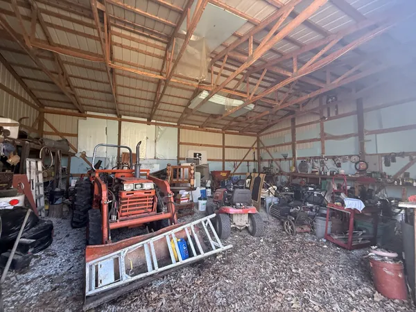 $890,000 | 199 R B K Lane, Bethpage, TN 37022