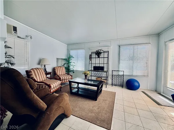 $3,995 | 2429 Tour Edition Drive, Henderson, NV 89074