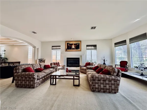 $3,995 | 2429 Tour Edition Drive, Henderson, NV 89074