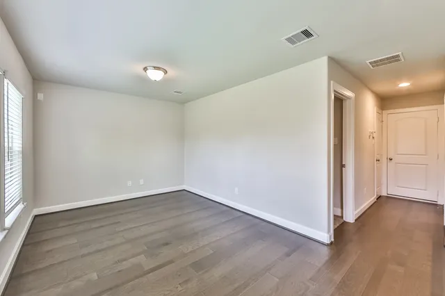 $3,000 | 10828 Brittmoore Oaks Place, Houston, TX 77043