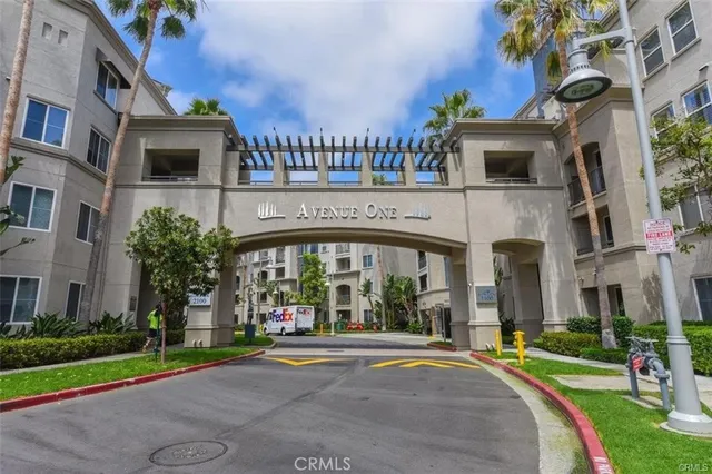 $3,600 | 1470 Scholarship, Irvine, CA 92612