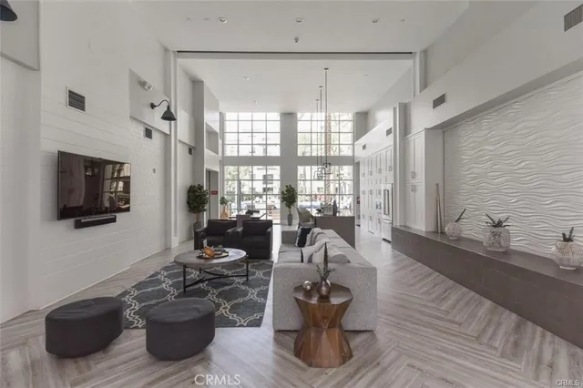 $3,600 | 1470 Scholarship, Irvine, CA 92612