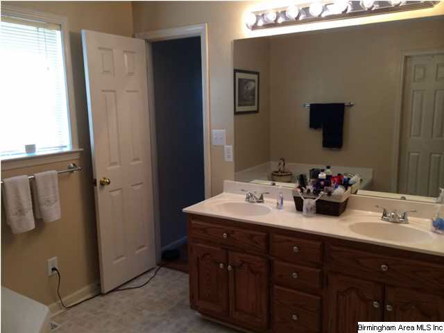 13102 Marcia Circle McCalla, AL 35111 - Photo 14 of 24