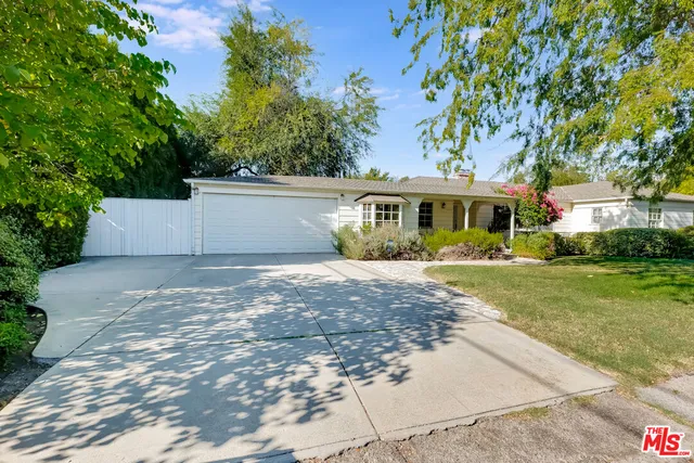 $8,300 | 11951 Landale Street, Studio City, CA 91607