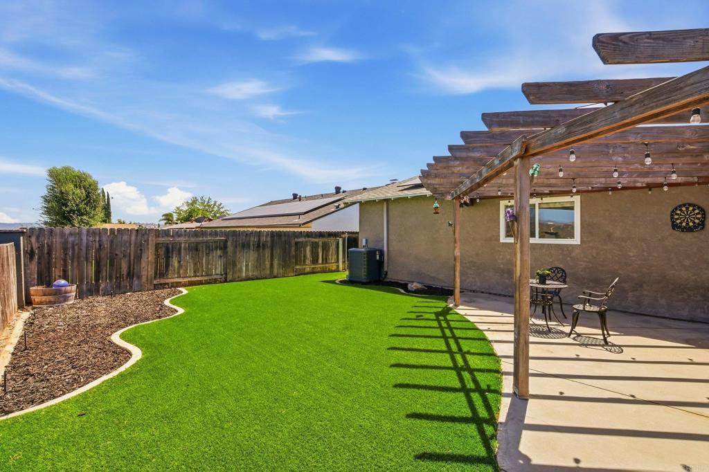 10029 Via Leslie Santee, CA 92071 - Photo 31 of 38
