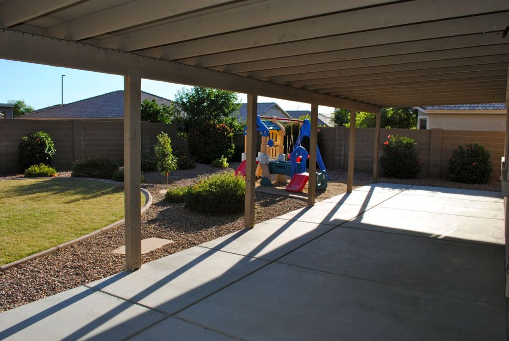 3353 East Warbler Road Gilbert, AZ 85297 - Photo 1 of 7 Covered back patio