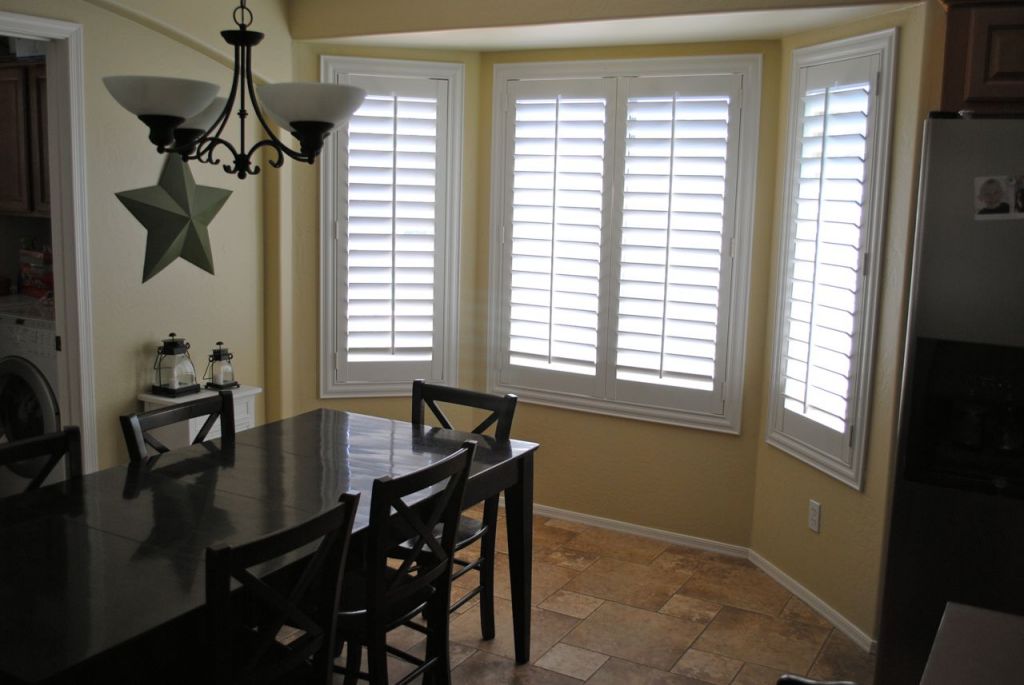 3353 East Warbler Road Gilbert, AZ 85297 - Photo 4 of 7 Dining area