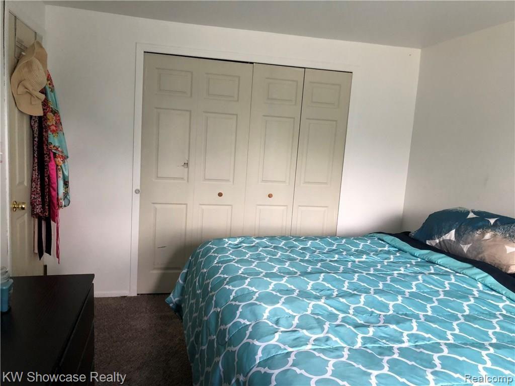 150 Ladd Road, Unit 2 Walled Lake, MI 48390 - Photo 41 of 47