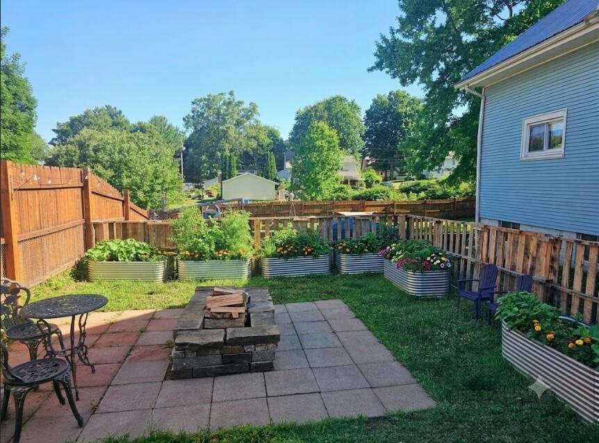 122 High Street Rives Junction, MI 49277 - Photo 4 of 31