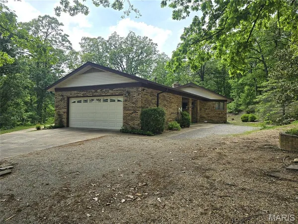 $255,000 | 16043 County Road 624, Dexter, MO 63841