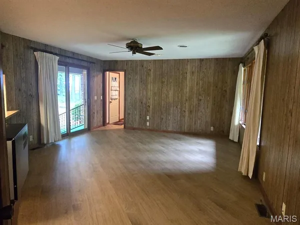 $255,000 | 16043 County Road 624, Dexter, MO 63841