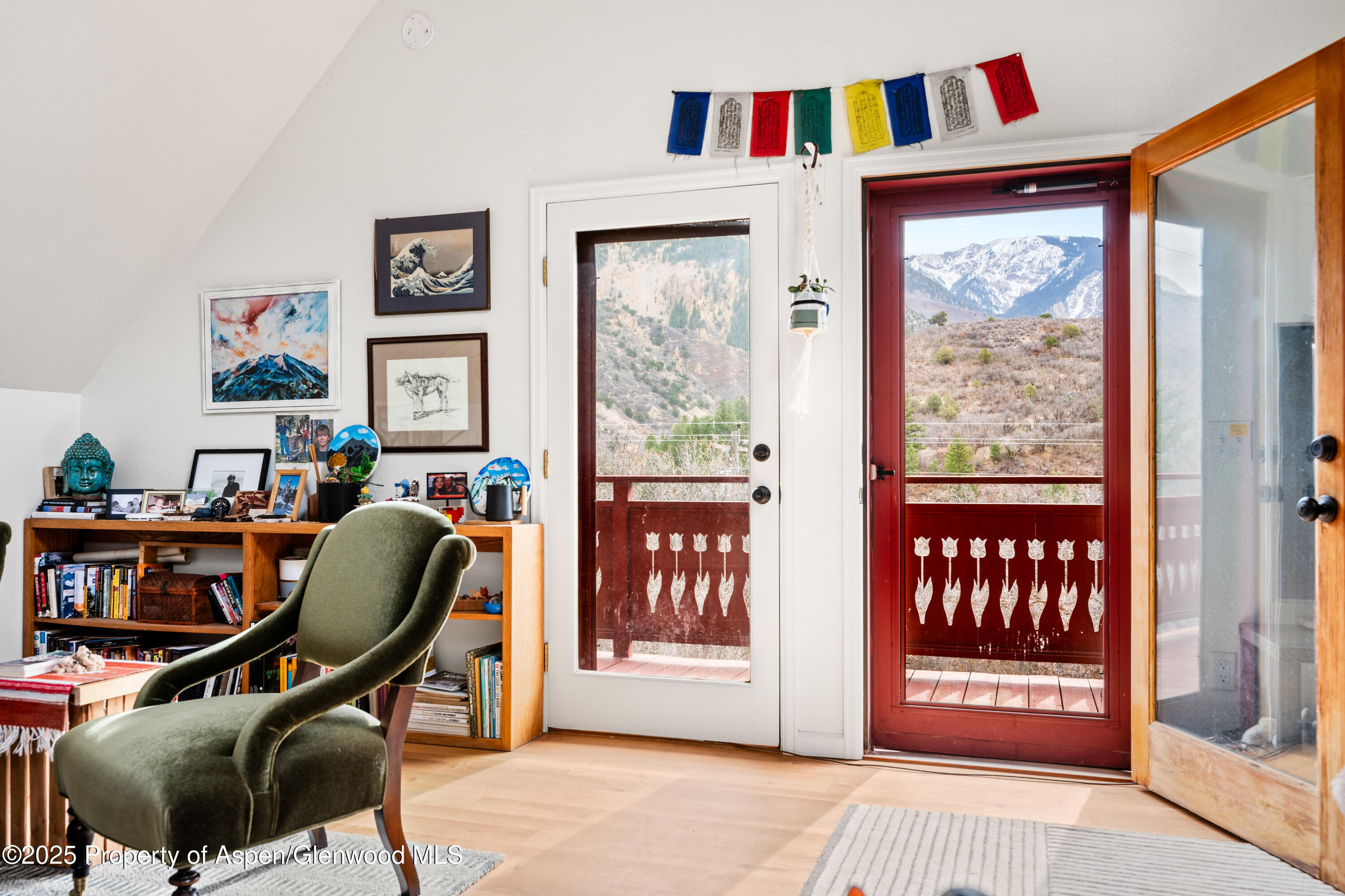 189 Ute Trail Carbondale, CO 81623 - Photo 28 of 76 a view of a livingroom with furniture and workspace