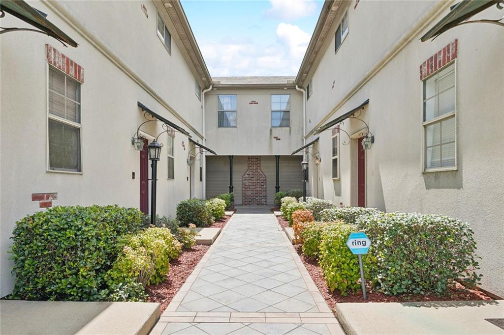 4512 Pontchartrain Drive, Unit 2 Slidell, LA 70458 - Photo 2 of 16