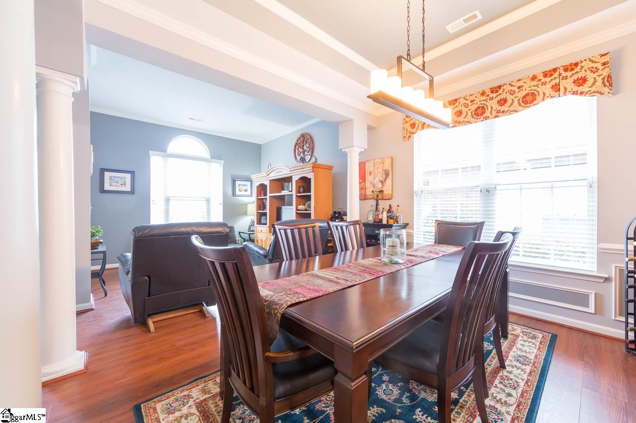 201 Lansfair Way Greenville, SC 29607 - Photo 4 of 36 Gallery Image 4