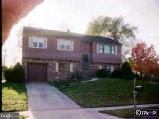 11 Briarhill Road Berlin, NJ 08009 - Photo 1 of 1 Gallery Image 1
