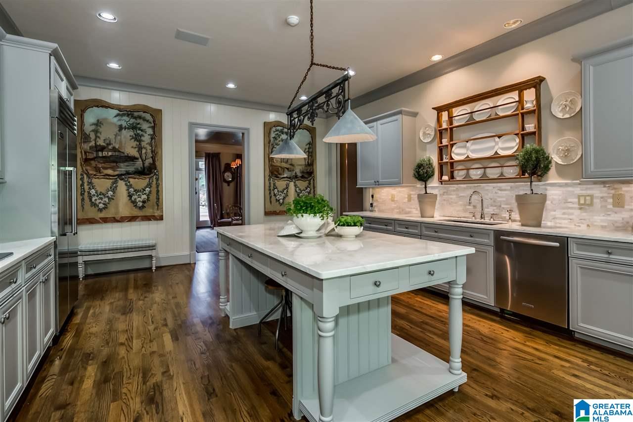 2537 Watkins Road Birmingham, AL 35223 - Photo 15 of 50