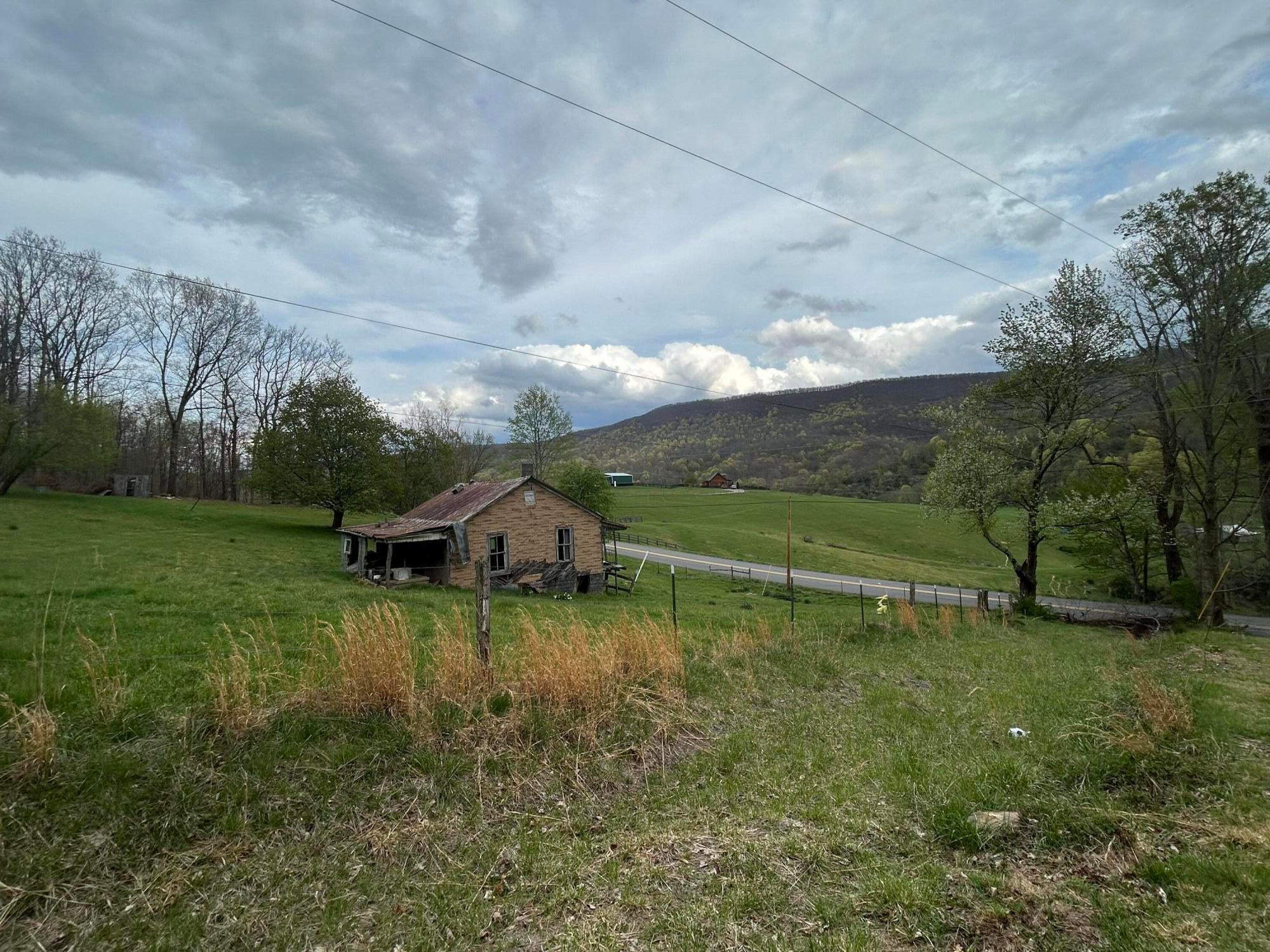 3358 Zenith Road Gap Mills, WV 24941 - Photo 33 of 72 Gallery Image 33