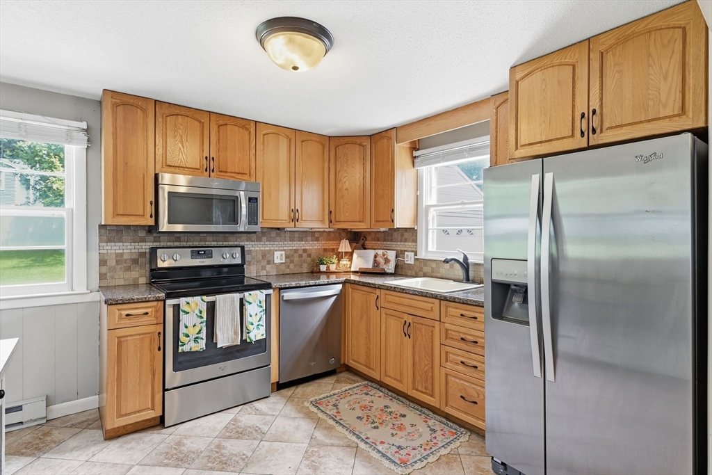 100 Colorado Street Springfield, MA 01118 - Photo 18 of 42