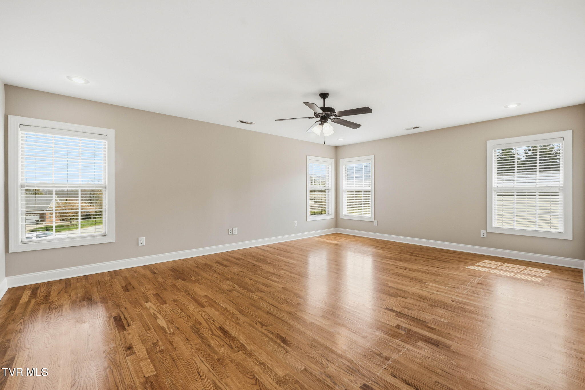 177 Sunset Meadows Court Gray, TN 37615 - Photo 35 of 54 177 Sunset Meadows Court