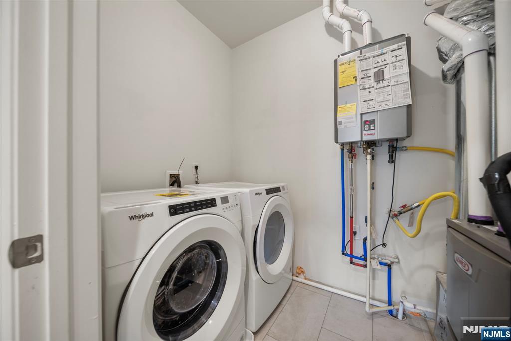 69 Arnold Drive, Unit 5810 Wood-Ridge, NJ 07075 - Photo 27 of 45 a view of utility room