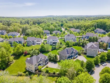 $2,250,000 | 2 Hunters Lane, Natick, MA 01760