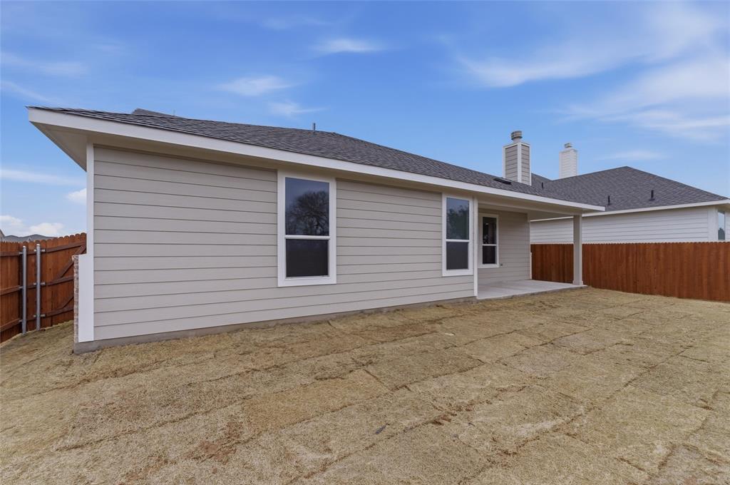 1253 Sabine River Lane Springtown, TX 76082 - Photo 17 of 22