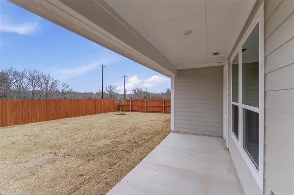 $374,900 | 1253 Sabine River Lane, Springtown, TX 76082
