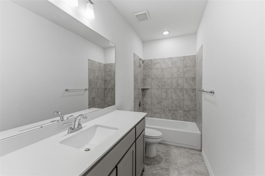 1253 Sabine River Lane Springtown, TX 76082 - Photo 8 of 22