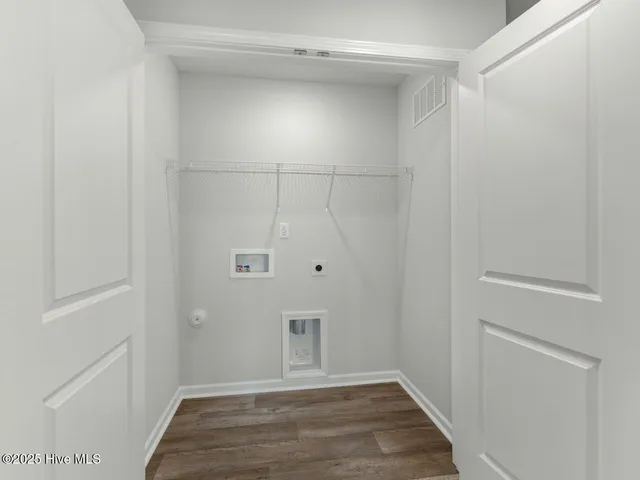 $329,999 | 106 North Grassland Road, Unit 22, Surf City, NC 28445