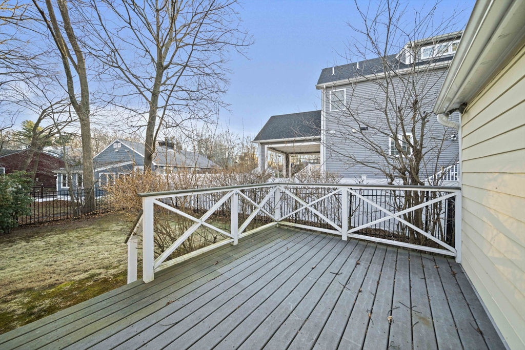 52 Heatherland Road Newton, MA 02461 - Photo 15 of 23