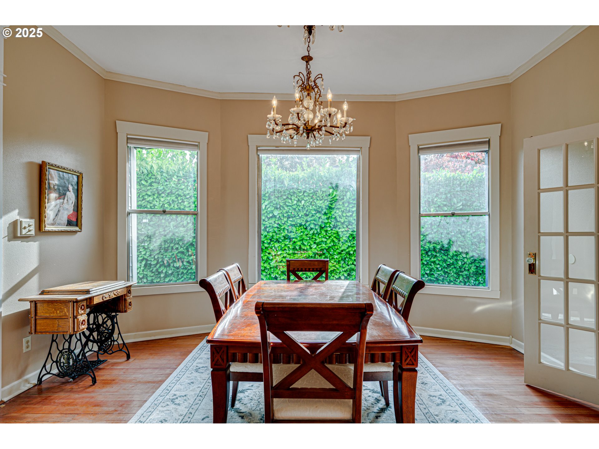 1626 21st Avenue Longview, WA 98632 - Photo 12 of 42 a view of a dining room with furniture window and outside view